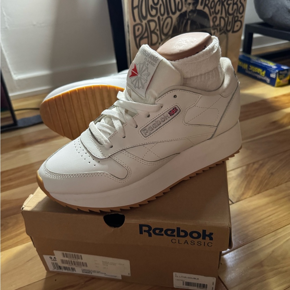 Reebok Classic White platform sneakers